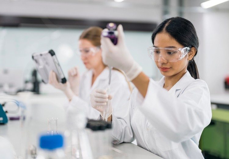 Specialty Pharmacy Benefits & Total Cost of Care Anthem