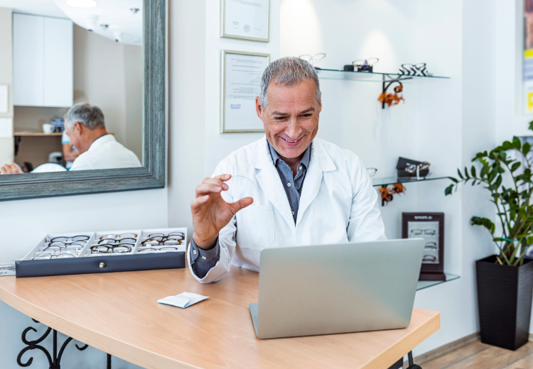 Seeing-The-Potential-The-Vision-Industry-Moves-Into-Digital-Healthcare
